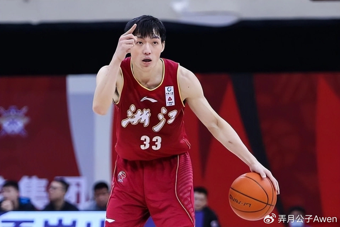 开云娱乐-拿600万，全场0分连出手都没欲望，球迷：这是混工龄等养老保险了|吴前|浙江男篮|浙江队|程帅澎|刘泽一_新浪体育_新浪新闻